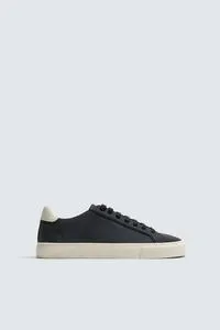 sneakers outline men