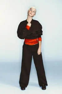 sweater outline women